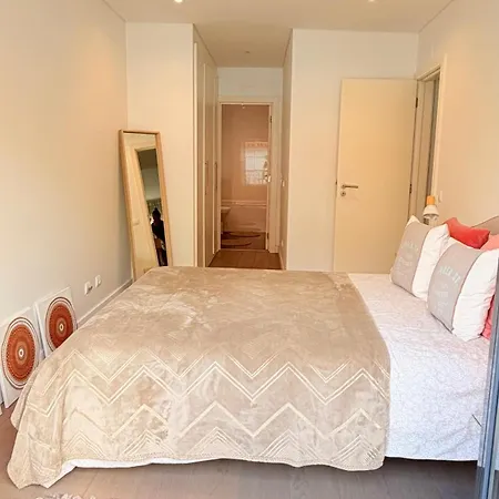 Nomad Dreams N4 Delux In-suit In Heart Of Historic Center 3* Cascais